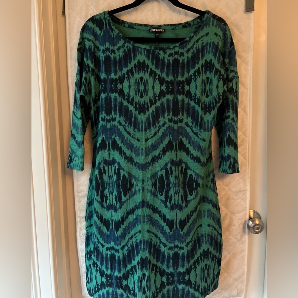 LIKE NEW Express Tie Dye T-Shirt Dress - Picture 4 of 6